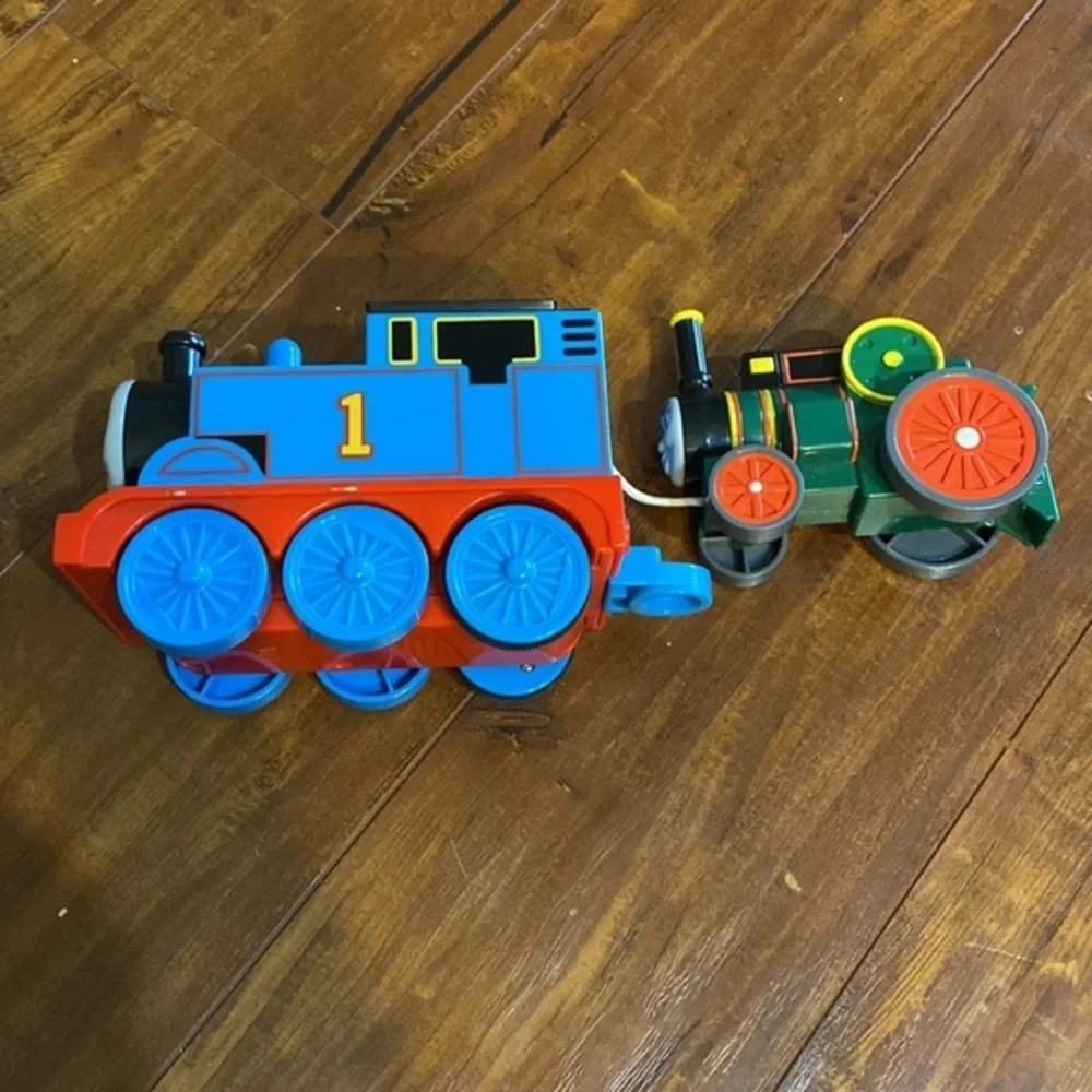 Rare 2004 TOMY Thomas Trevor Pull Back Train Sodor Engine 3 Book Lot